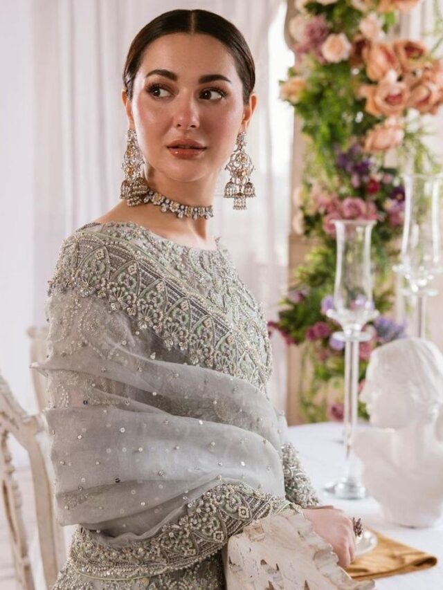 भाई की शादी के लिए बेस्ट हैं Hania Aamir के ये हैवी गाउन