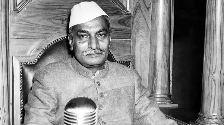 Rajendra Prasad Biography and Facts - Live Times 