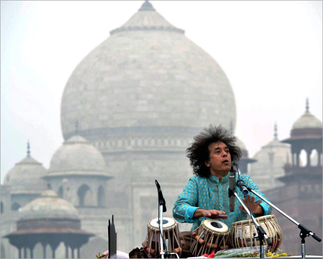 Zakir Hussain traveled from tabla player to Ustad, know his special things - Live Times