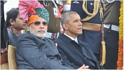 PM Modi wore a turban with striped stripes - Live Times