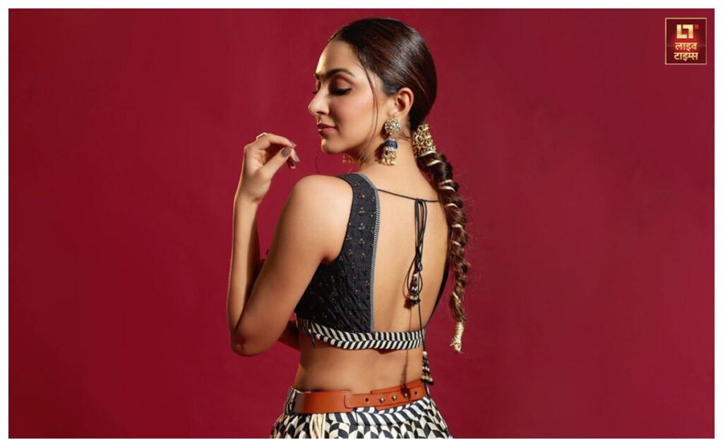 Trendy Backless Design - Live Times